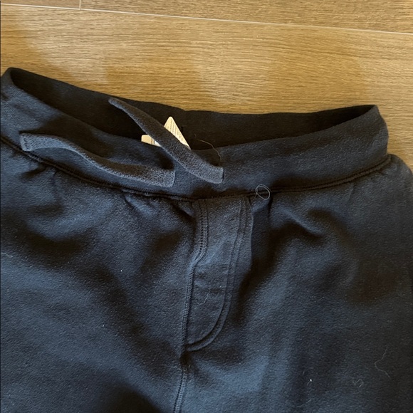 Alo Yoga Men’s Fleece Jogger Bundle - Picture 8 of 9